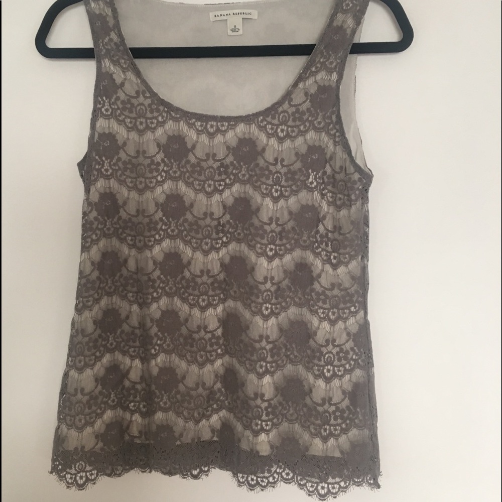 Banana Republic Silver Lace Tank Top Shell EUC